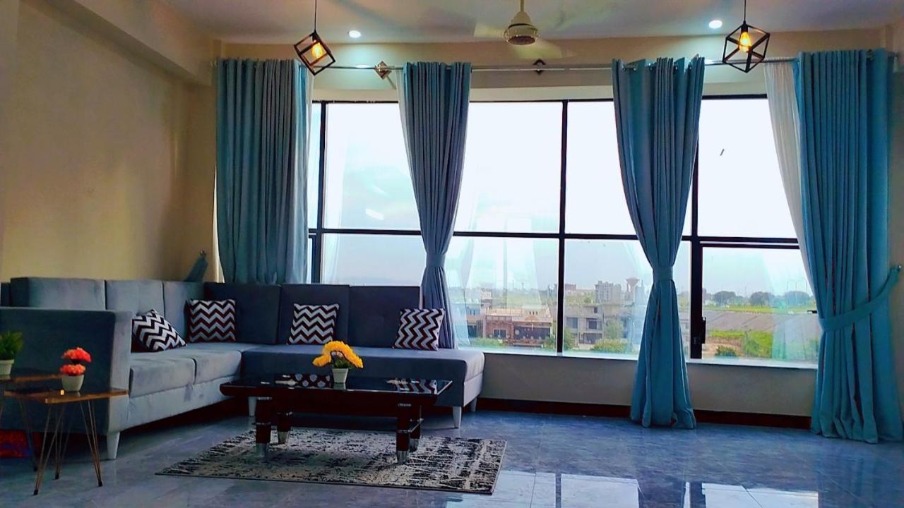 Motorway Majesty Suites Islamabad - Near Islamabad International Airport And Motorway Luaran gambar