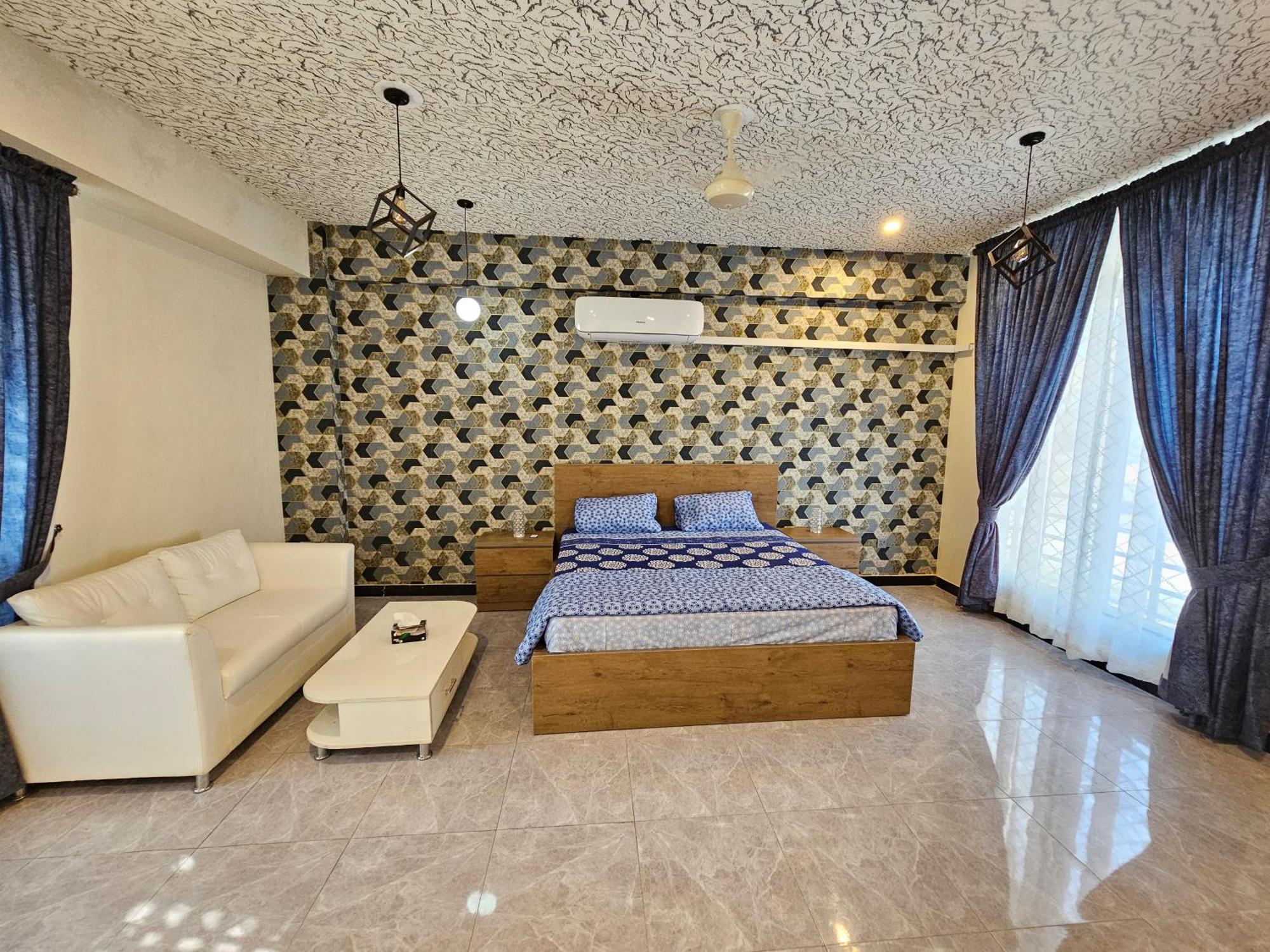 Motorway Majesty Suites Islamabad - Near Islamabad International Airport And Motorway Luaran gambar