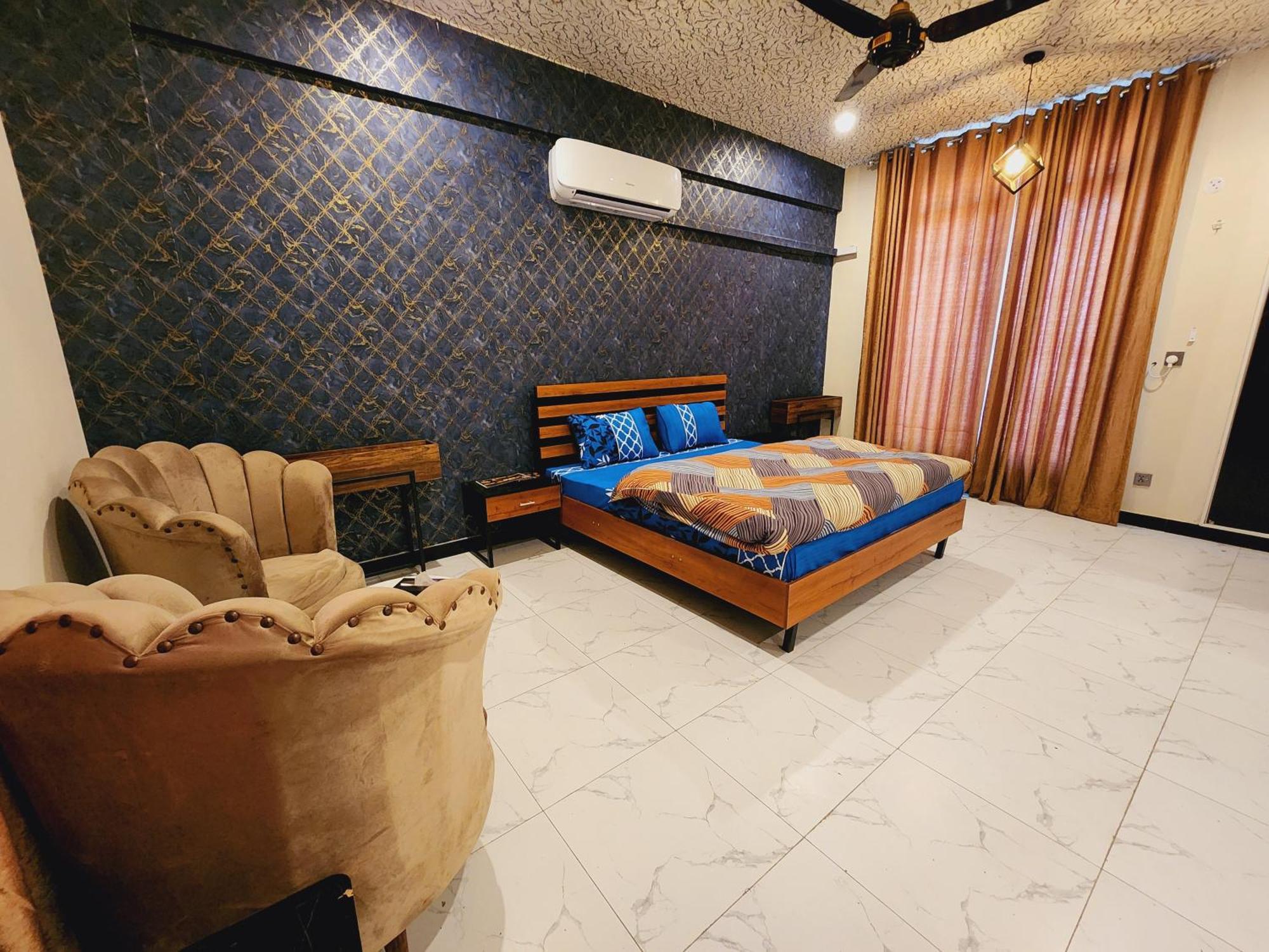 Motorway Majesty Suites Islamabad - Near Islamabad International Airport And Motorway Bilik gambar