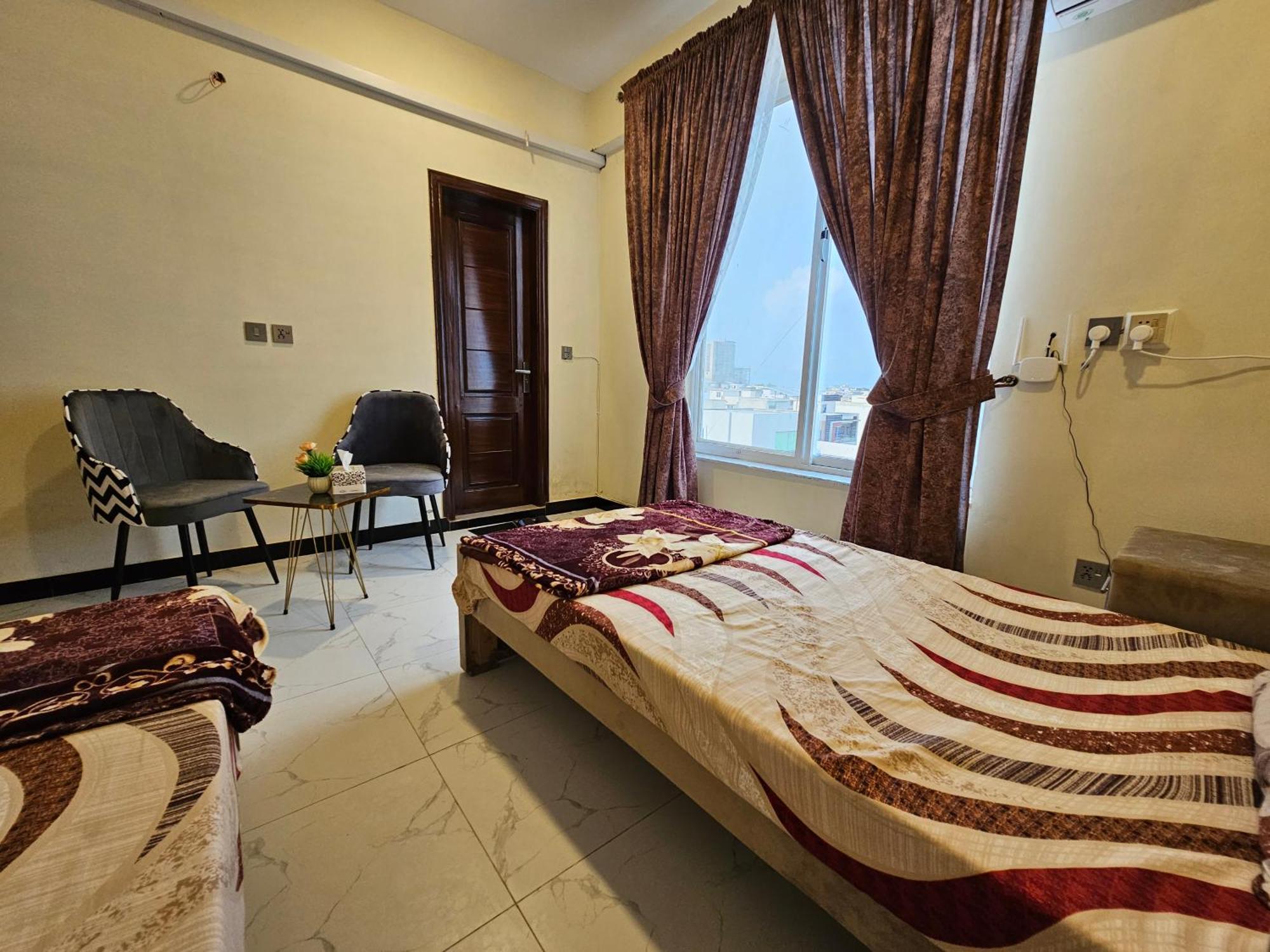 Motorway Majesty Suites Islamabad - Near Islamabad International Airport And Motorway Luaran gambar