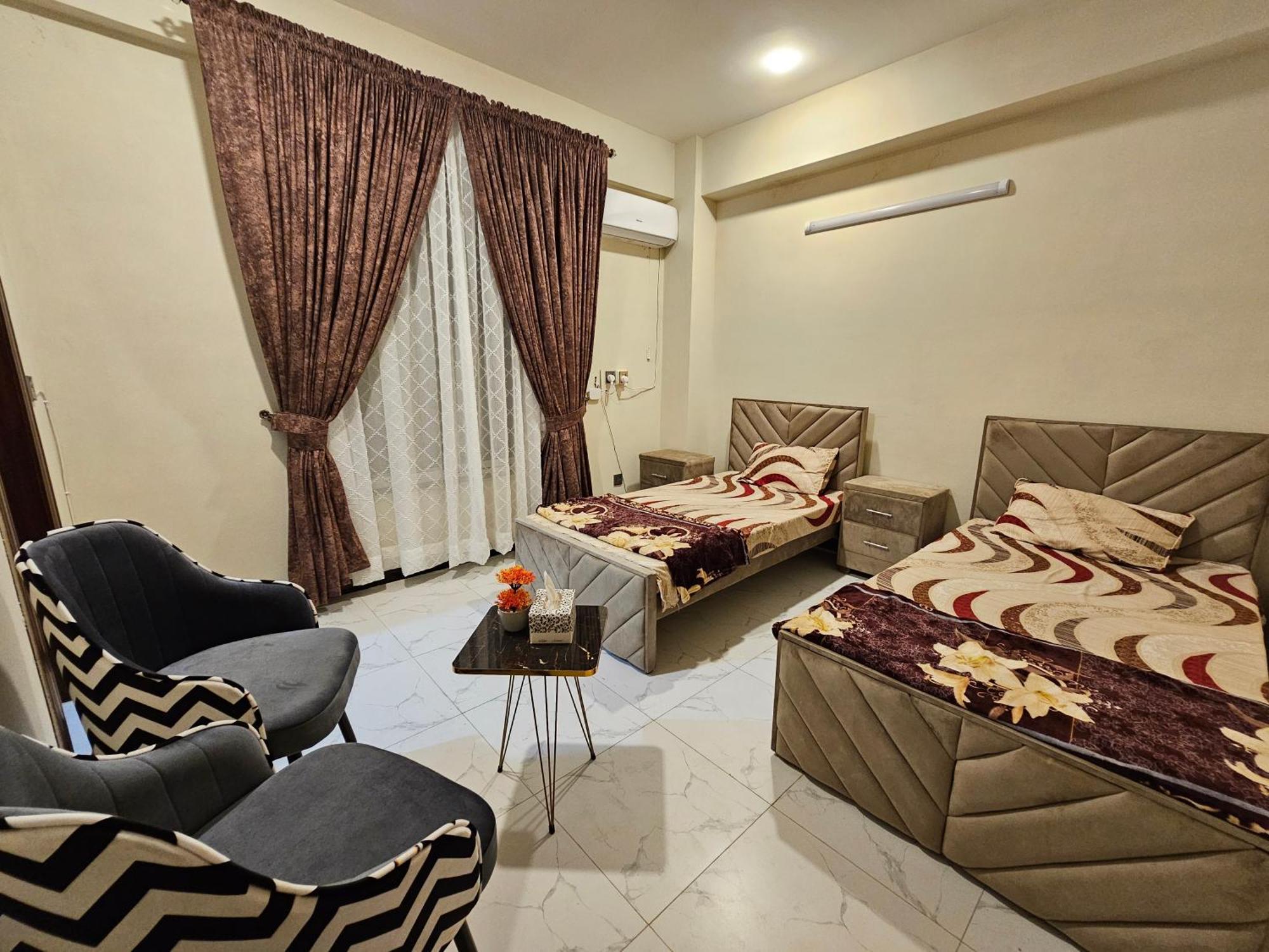 Motorway Majesty Suites Islamabad - Near Islamabad International Airport And Motorway Bilik gambar